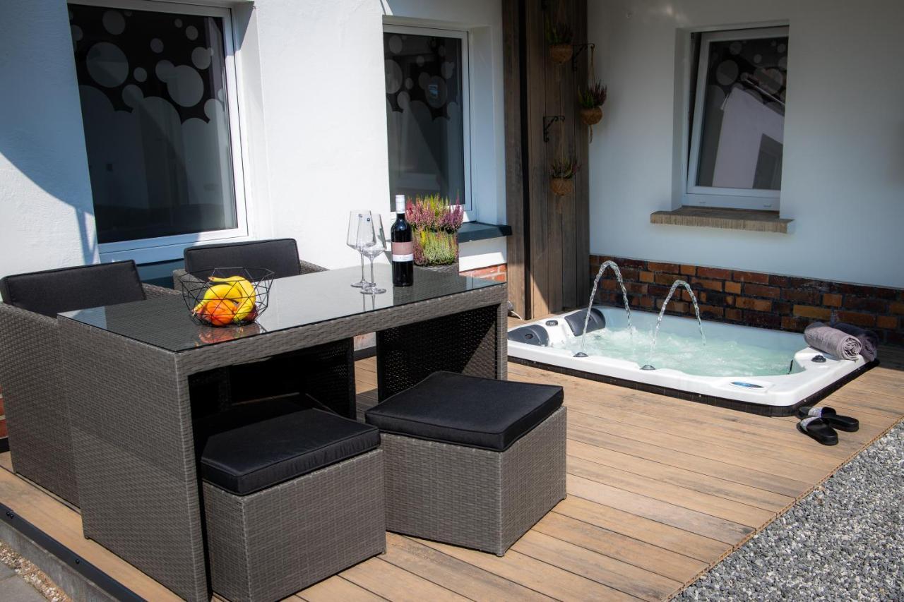 Unterschlupf Mit Garten & Whirlpool Apartment Radeberg